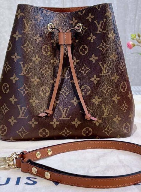 Pre-owned Louis Vuitton NeoNoe Monogram MM caramel